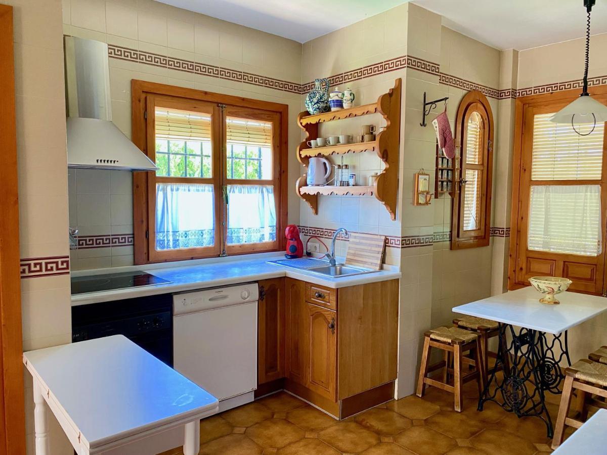 Precioso Chalet En Almunecar Junto Al Mar Con Garage Privado المظهر الخارجي الصورة