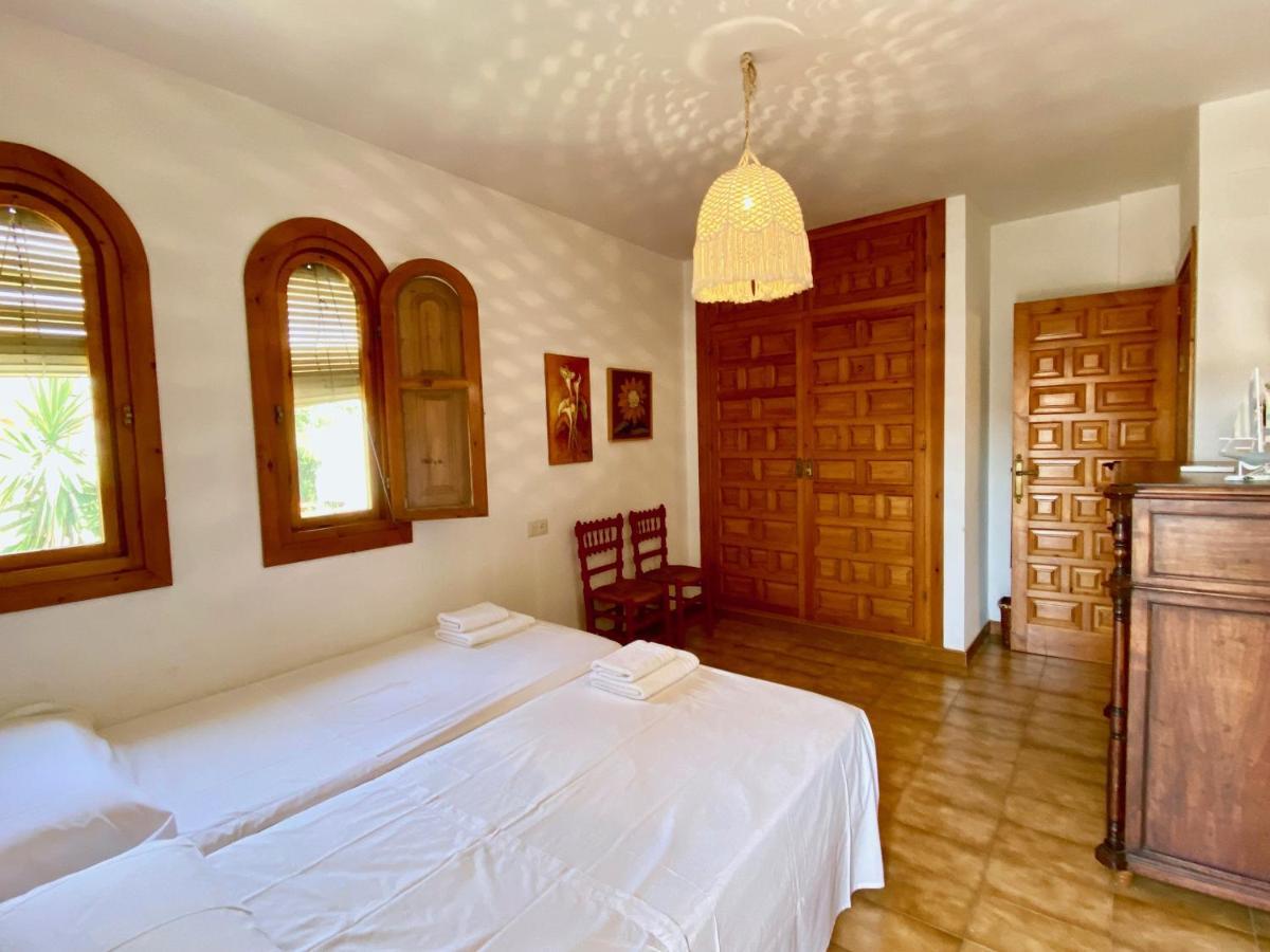 Precioso Chalet En Almunecar Junto Al Mar Con Garage Privado المظهر الخارجي الصورة